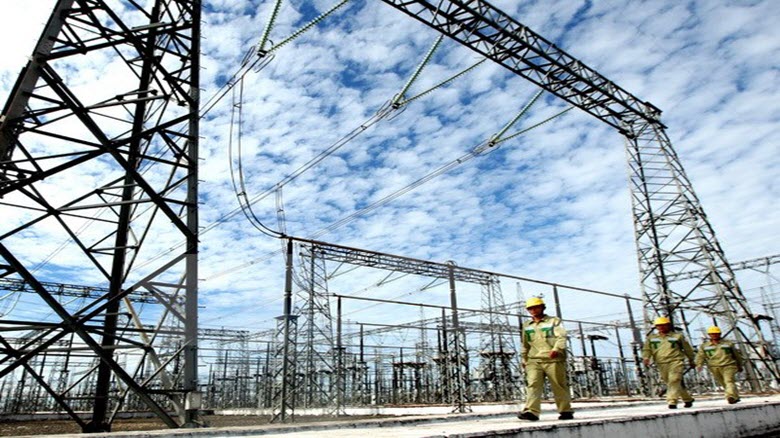 Nhập khẩu năng lượng từ Lào: Đầu tư hệ thống truyền tải điện