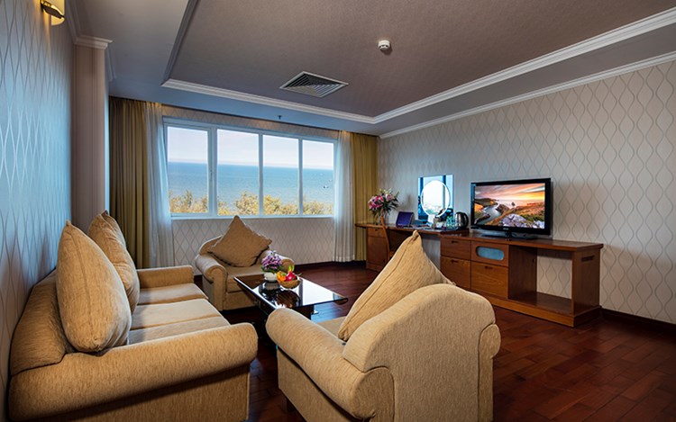 TTC HOTEL PREMIUM PHAN THIẾT - Phong cách hiện đại Châu Âu hòa quyện một phong cách rất Việt 