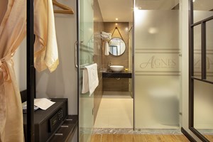 AGNES HOTEL NHA TRANG - Nhộn nhịp thành phố biển
