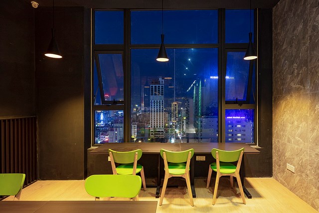 AGNES HOTEL NHA TRANG - Nhộn nhịp thành phố biển