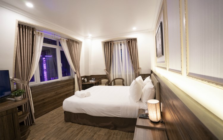 NEW LIFE HOTEL ĐÀ LẠT - Hòa mình với thiên nhiên 