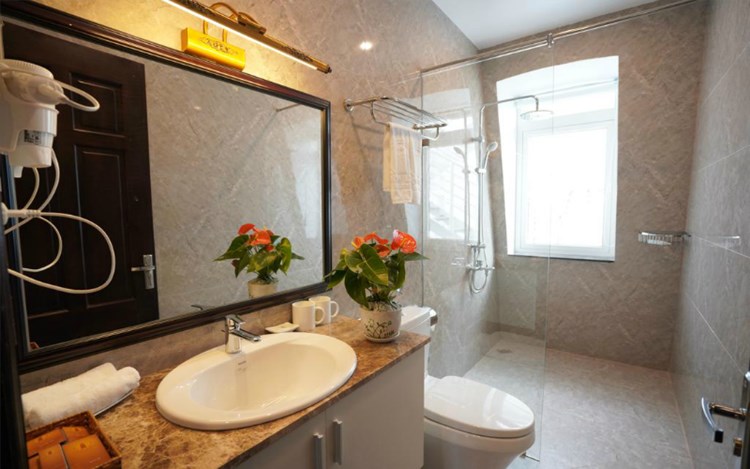 NEW LIFE HOTEL ĐÀ LẠT - Hòa mình với thiên nhiên 