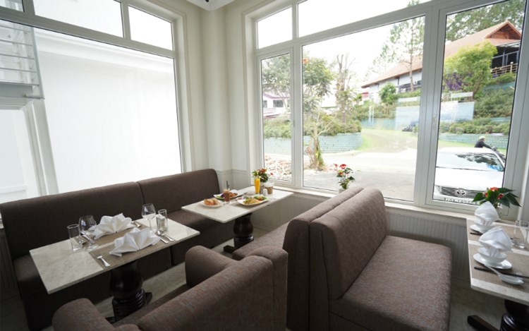 NEW LIFE HOTEL ĐÀ LẠT - Hòa mình với thiên nhiên 