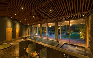 Alba Wellness Resort By Fusion Huế
