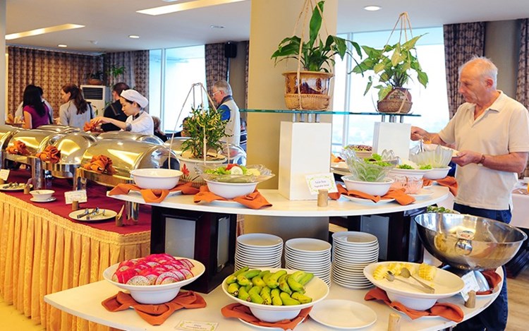 Khách sạn Mondial Huế