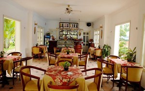 Khách sạn Central Quảng Ngãi