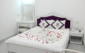 Khách Sạn Trần Vinh