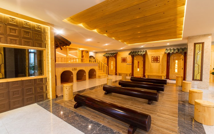 Khách sạn Đại Bàng (Eagle)