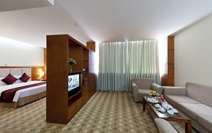 Khách sạn Mường Thanh Holiday Điện Biên Phủ