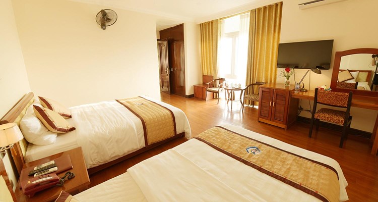 khách sạn dạ hương 