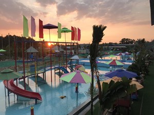 Khách sạn Vườn Cau & Khu vui chơi giải trí SaLa