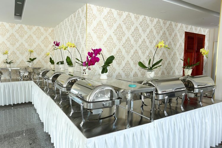 New Palace Bac Lieu Hotel.