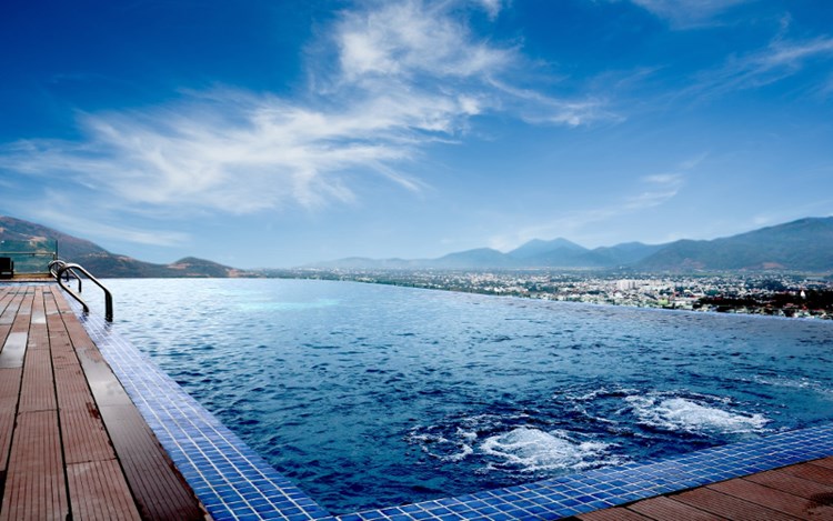 Khách sạn Regalia Gold Nha Trang