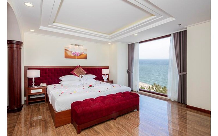 Khách sạn Apus Nha Trang