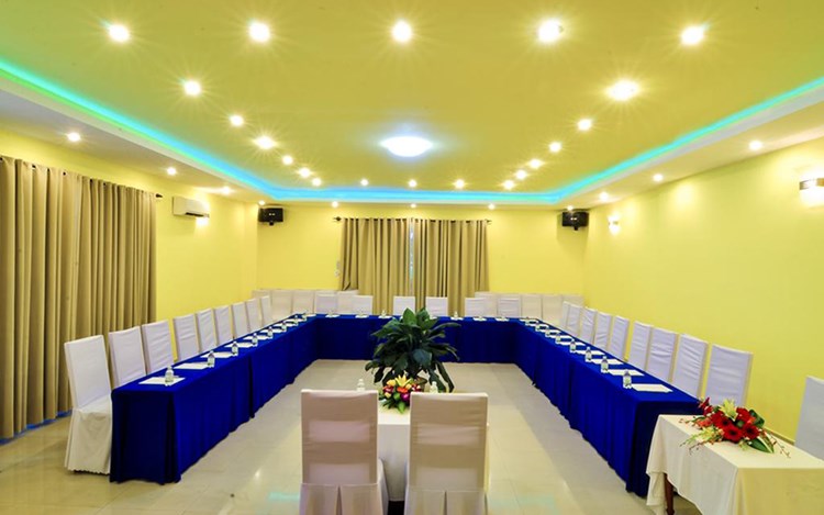 Khách sạn Oriental Nha Trang