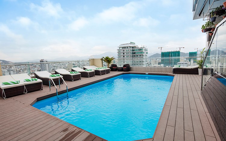 Khách sạn GREEN LIGHTHOUSE 