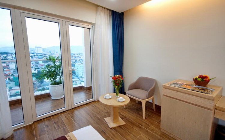 Khách sạn Monica Nha Trang