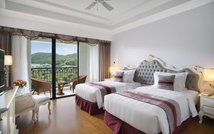 Vinpearl Discovery 1 Nha Trang 