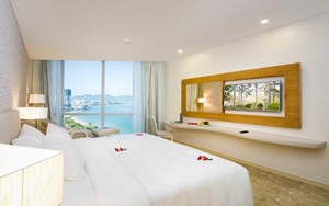 Khách sạn Diamond Bay Nha Trang