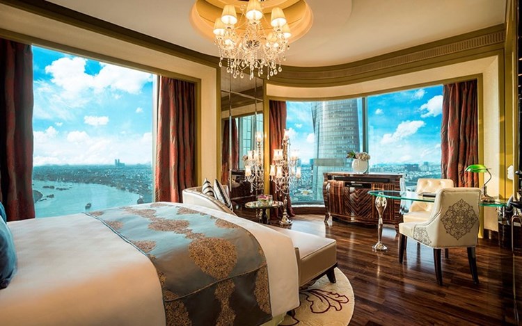 the riverside saigon