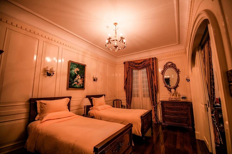 Khách sạn Dalat Palace - Khách sạn tiêu chuẩn 5 sao