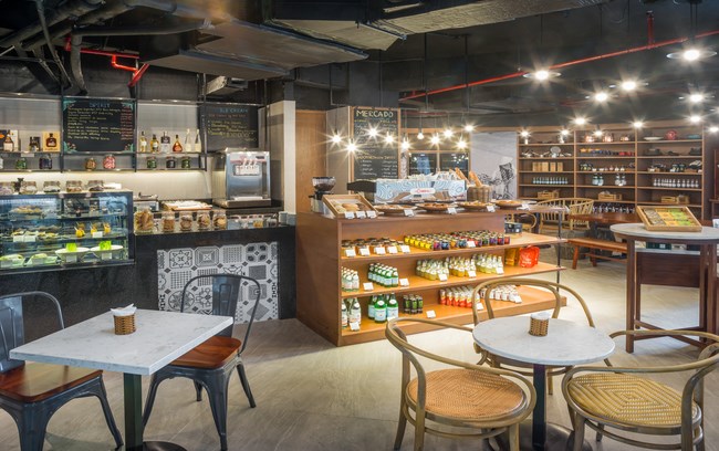  Intercontinental Phú Quốc Long Beach Resort