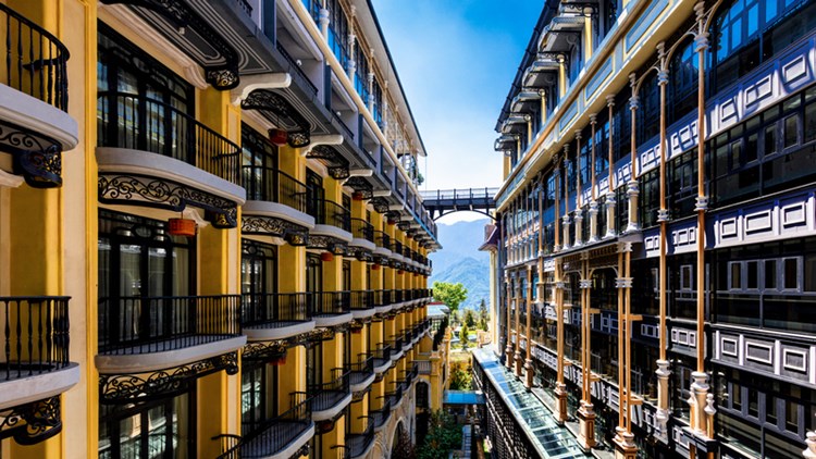 Hotel De La Coupole - MGallery Sa Pa, cung điện châu Âu giữa lòng thị trấn mờ sương