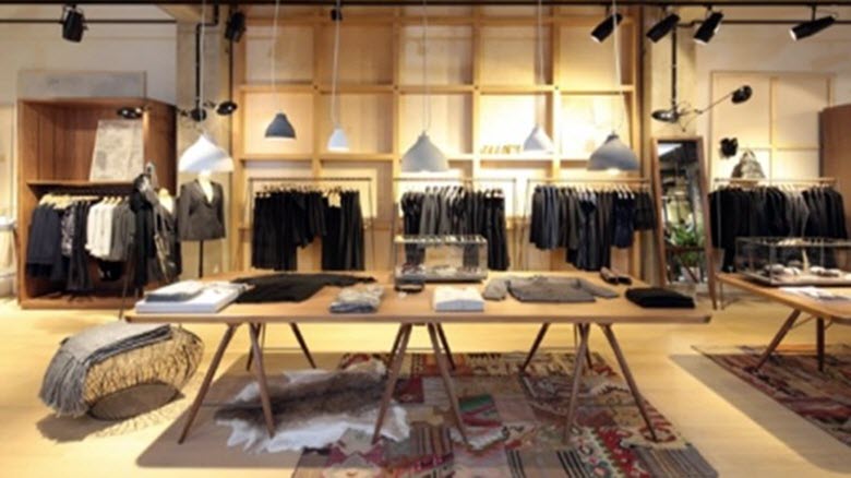 Kinh doanh thời trang: Áp lực từ hàng ngoại