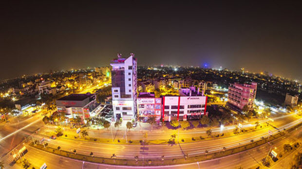 Kinh nghiệm khám phá thành phố hoa phượng đỏ