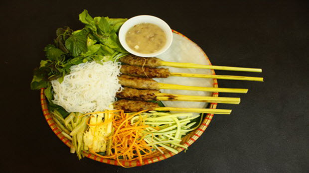 Món ăn mùa đông quanh hồ Hoàn Kiếm