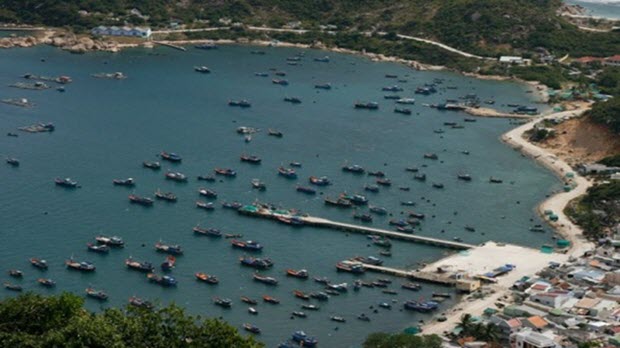 Một ngày rong ruổi ở vịnh Cam Ranh