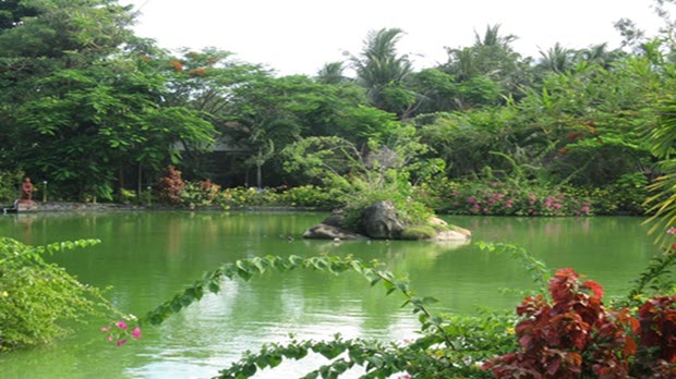 Suối khoáng nóng Tháp Bà