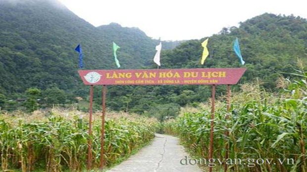 Vẻ đẹp của làng văn hóa du lịch xã Sủng Là 