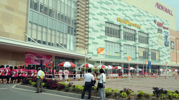  TP.HCM cán mốc 1 triệu m², "đuổi kịp" Hà Nội về diện tích bán lẻ