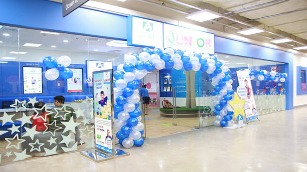  Apollo Emart Gò Vấp tặng quà cho 100 học viên nhân dịp khai trương