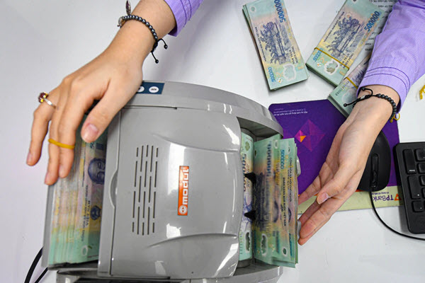 Ngân hàng ồ ạt báo lãi nghìn tỷ, chục nghìn tỷ đồng, không bên nào thua lỗ