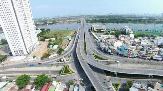  Mang túi tiền tỷ USD: Rủ nhau đến Việt Nam buôn nhà đất