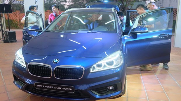 Sắp điều chỉnh giá xe ô tô hàng loạt