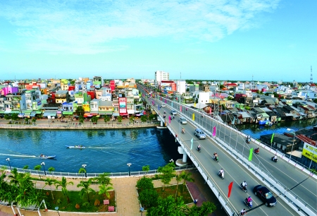 2014年のカマウ州の社会経済開発の状況