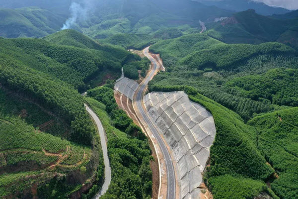 Hủy thầu quốc tế đường cao tốc Bắc - Nam: Việt Nam không phạm luật