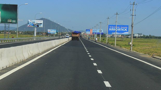  Cao tốc Bắc - Nam: Chậm đầu tư, lỡ thời vận