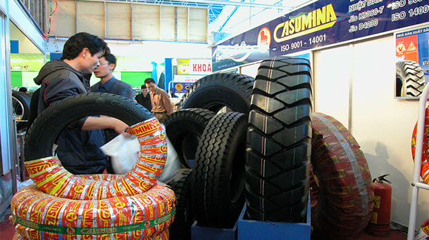  Công ty Công nghiệp Cao su miền Nam: 40 năm tự hào và vinh quang