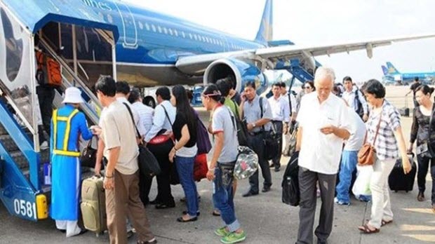 Vì sao được thoải mái mang chất lỏng lên máy bay từ 1/5?