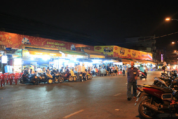 Những con phố ăn uống nổi tiếng ở Sài Gòn