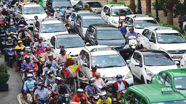  Vì sao phải “cấm” dịch vụ đi xe chung?