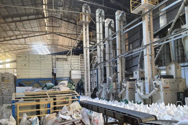 Doanh nghiệp miền Tây đang kiệt sức