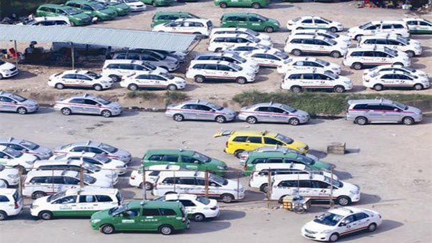  Vì sao cước taxi khó giảm?