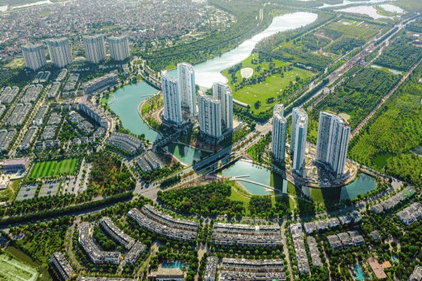 Vì sao nhà đầu tư vẫn "ùn ùn" rót tiền vào bất động sản?