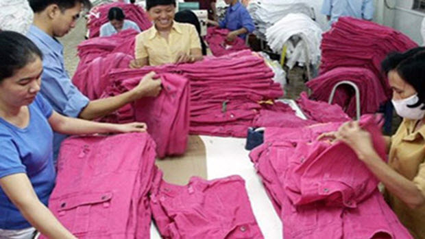  Nhiều doanh nghiệp dệt may kín đơn hàng đến cuối năm