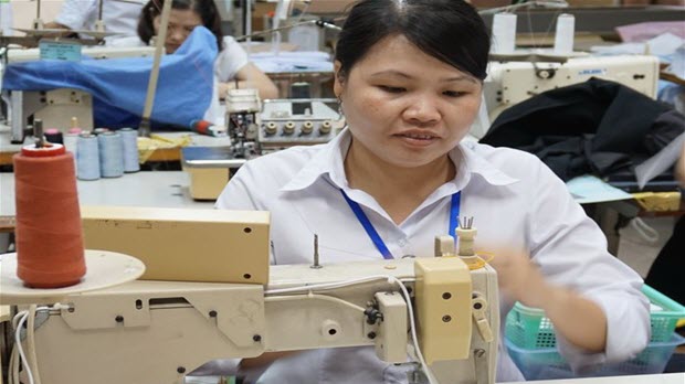  DN dệt may phản đối mức lương tối thiểu vùng 2017